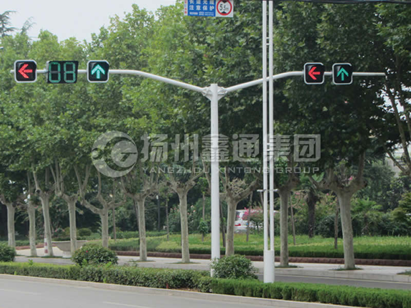 XHDG-041，Y型雙挑信號(hào)燈桿